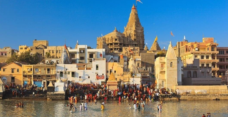 char-dham-yatra:-the-spiritual-significance-of-dwarka-in-the-four-sacred-pilgrimages