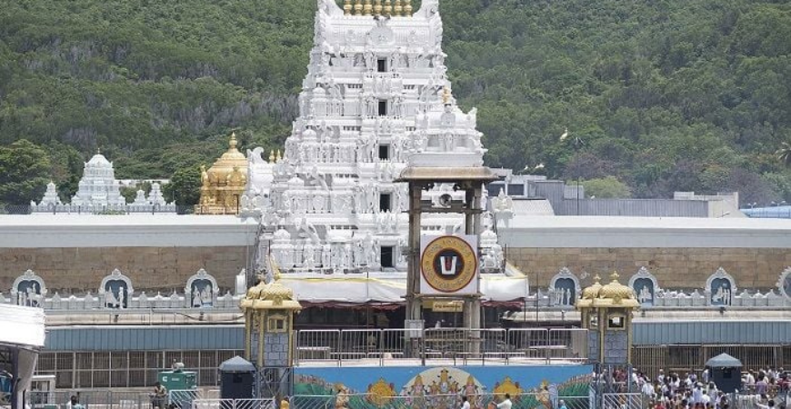 spiritual-journey-tirupati-balaji:-faith,-devotion,-and-the-power-of-surrender