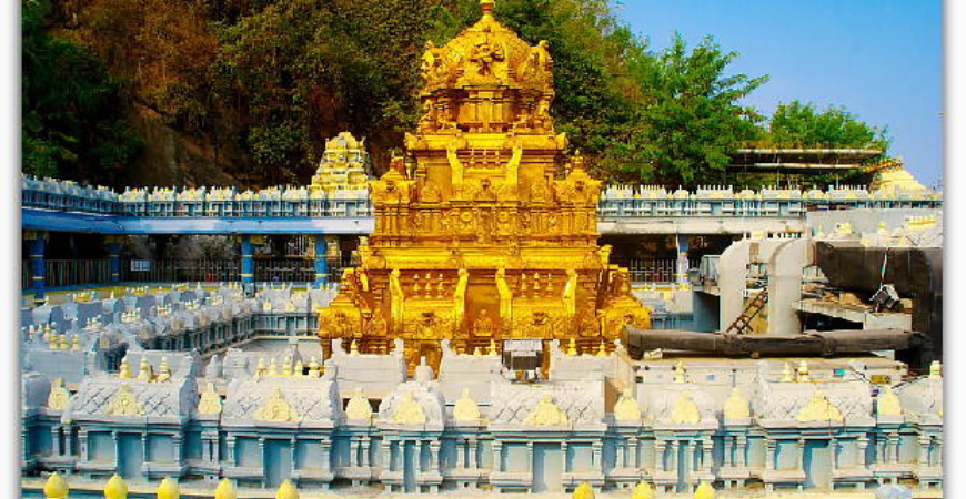 majestic-temples-kanaka-durga-temple-travel-guide:-best-time,-tips,-and-traditions-