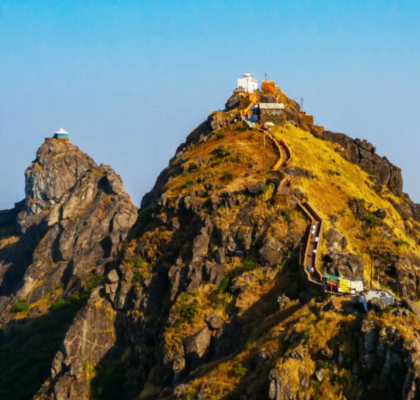 spiritual-journey-meditation-and-peace-at-girnar:-a-soulful-experience