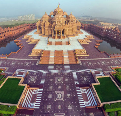 spiritual-journey-the-spiritual-significance-of-akshardham-temple:-a-sacred-journey