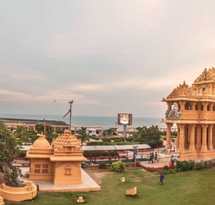 the-mindful-word-lord-shiva-at-somnath:-exploring-the-sacred-power-of-the-first-jyotirlinga