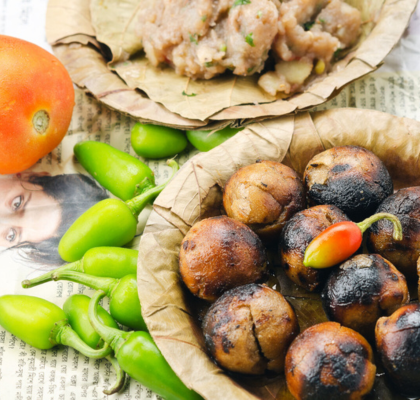 foodie's-guide-a-culinary-pilgrimage:-exploring-the-famous-food-in-bodh-gaya,-bihar