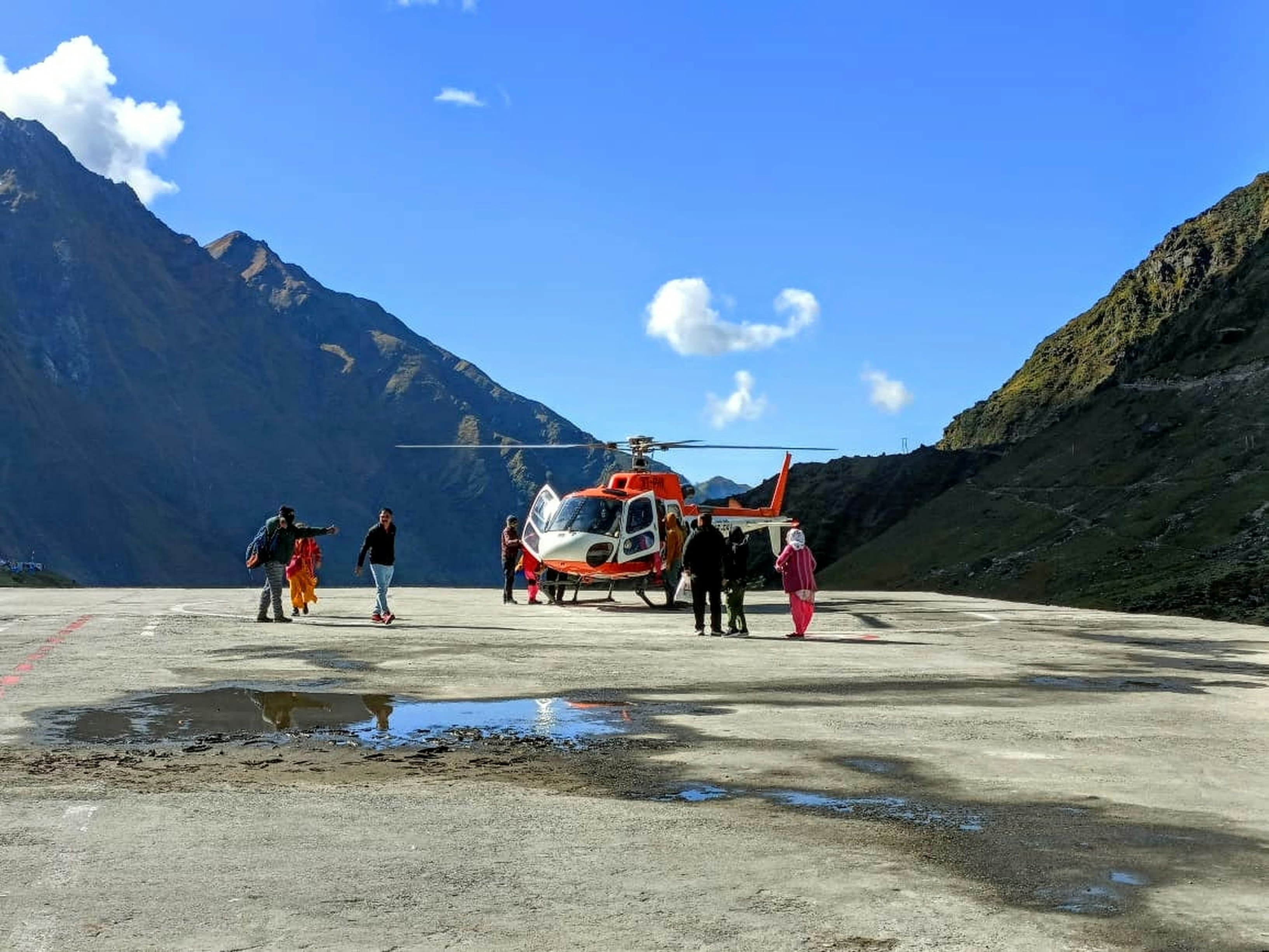 the-chardham-heli-yatra-12