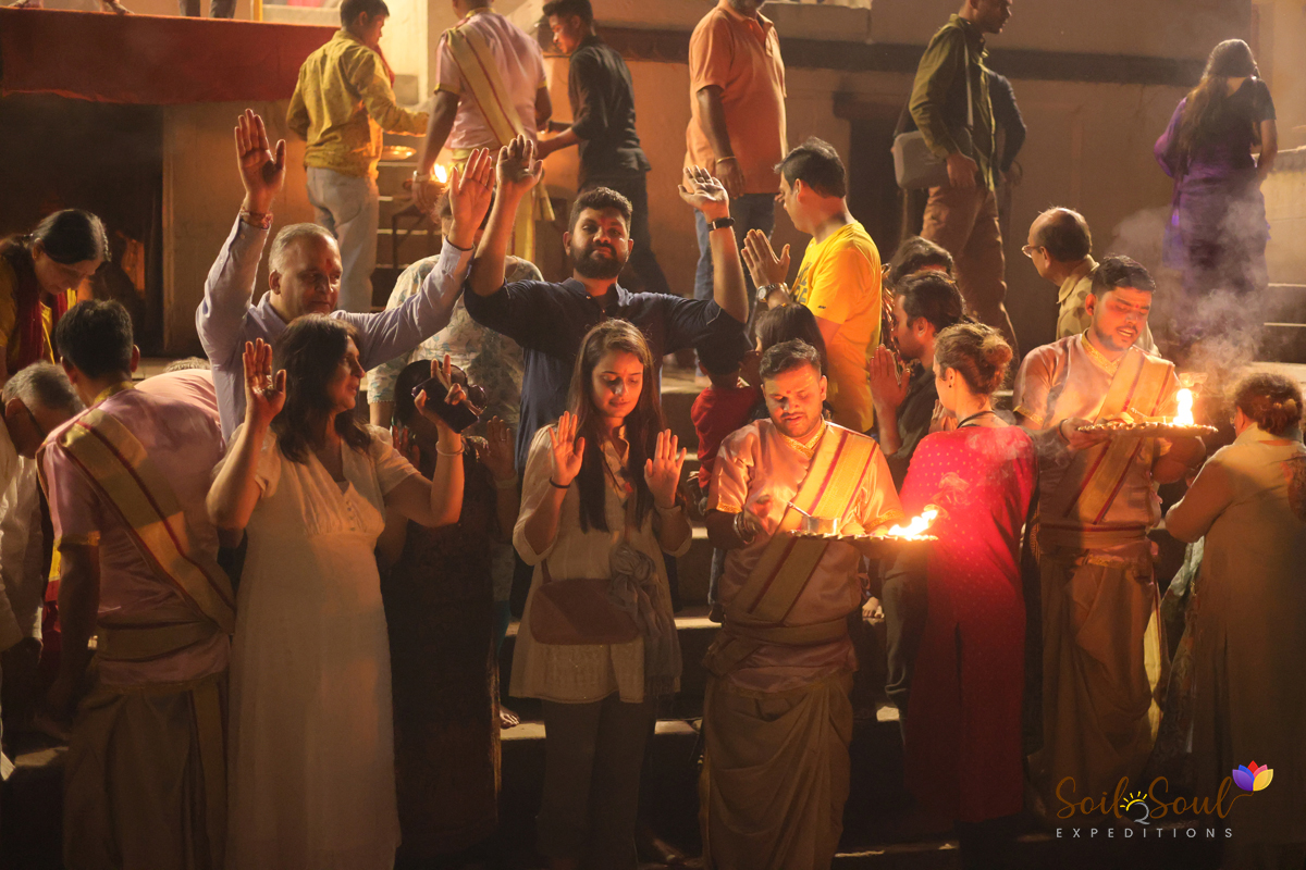 ramayana-luxury-spiritual-tour-ayodhya-2n-chitrakoot-2n-prayagraj-1n-varanasi-2n-Image 8