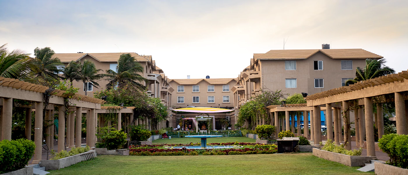 Chariot Resort & Spa or Similar