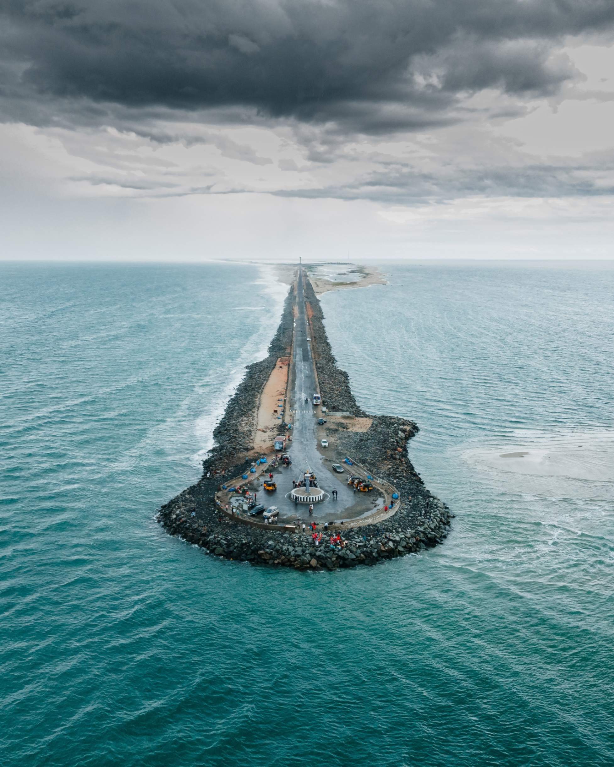 explore-dhanushkodi-beach